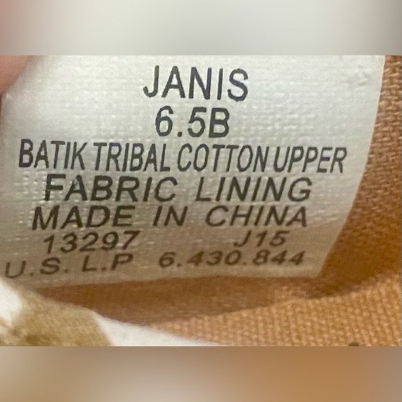 Lauren Ralph Lauren Women’s Janis Flats Slip-On 6.5 Tan White Batik Tribal - Picture 8 of 8